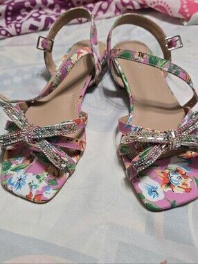 Sophia Taylor Floral Pink Rhinestone Bow Women's Sandals